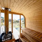 In Bramberg With Sauna & Access *