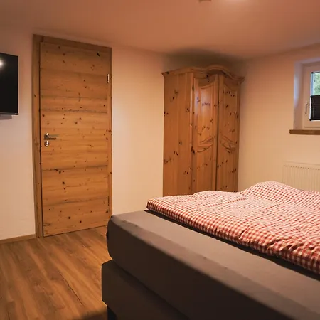 In Bramberg With Sauna & Access Дом отдыха