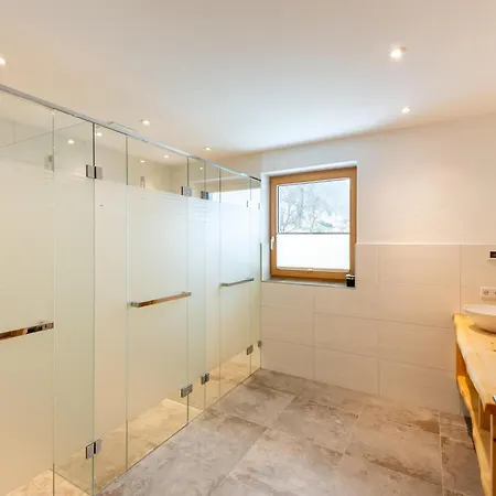 In Bramberg With Sauna & Access בית נופש *