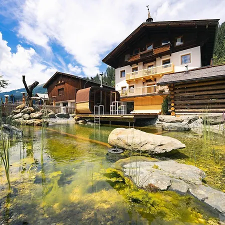 Dom wakacyjny In Bramberg With Sauna & Access Dorf (Salzburg)