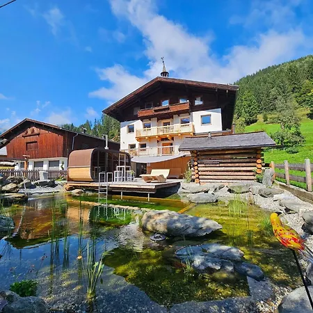 In Bramberg With Sauna & Access *