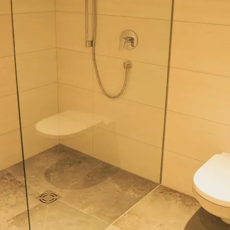 In Bramberg With Sauna & Access * Dorf (Salzburg)