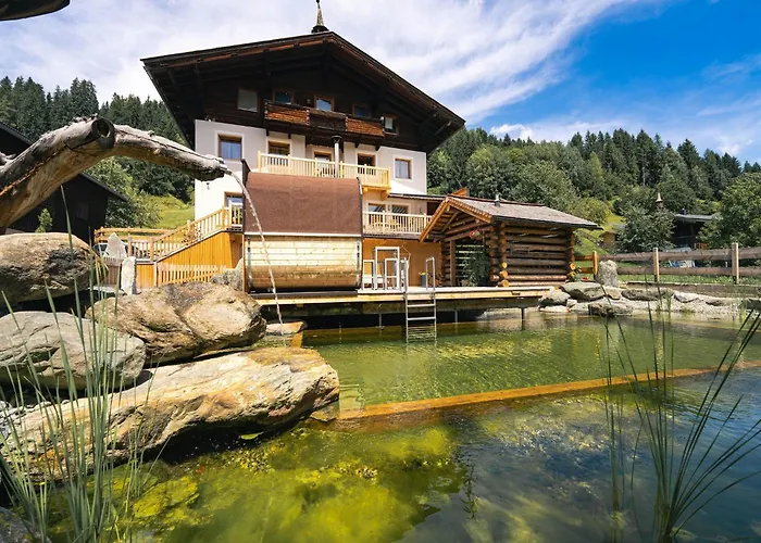 In Bramberg With Sauna & Access *